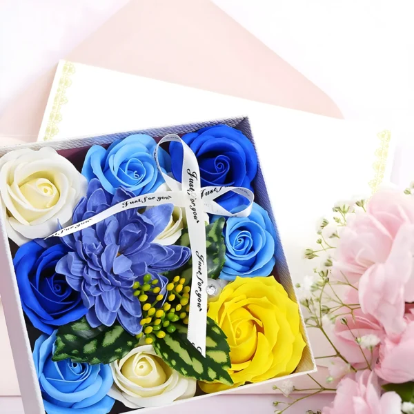 Arreglo floral  con aromatizante - Imagen 5