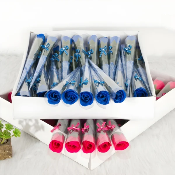 Arreglo de rosas colores variados - Imagen 5