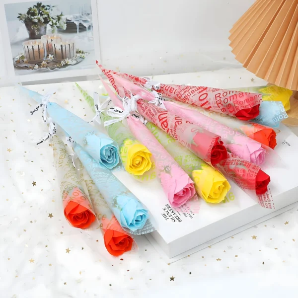 Arreglo de rosas colores varios - Imagen 3